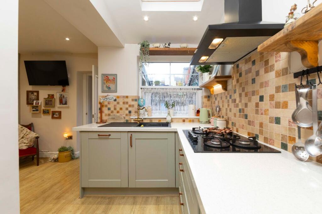 Additional image 12 of Windsor Road, Treharris