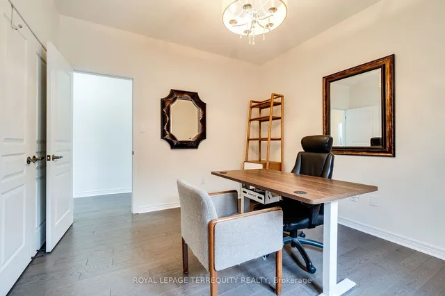 Additional image 29 of 37 George Robinson Dr