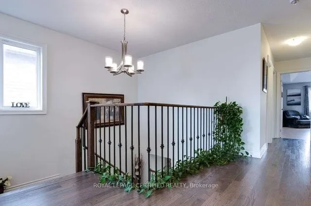 Additional image 17 of 3 Lower Thames Dr