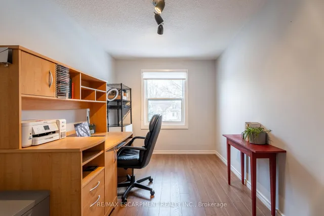 Additional image 21 of 15 Eastvale Pl