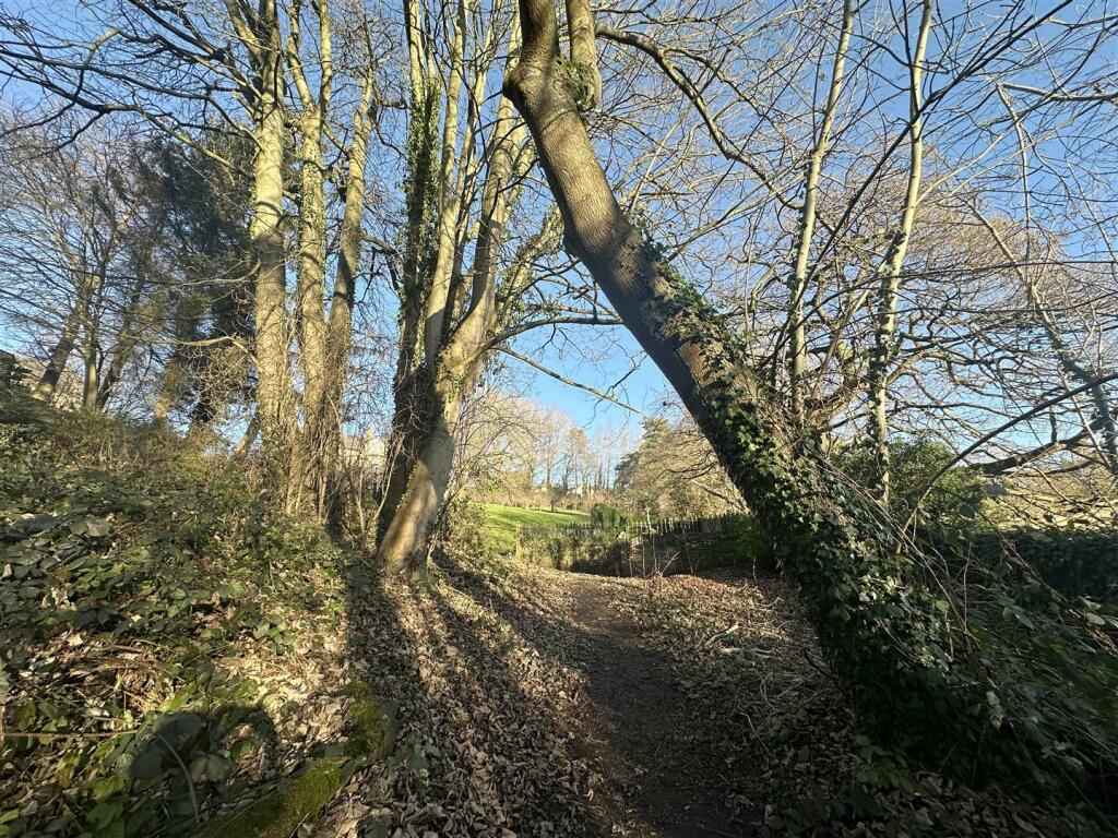 Additional image 19 of Reeth Road, Richmond