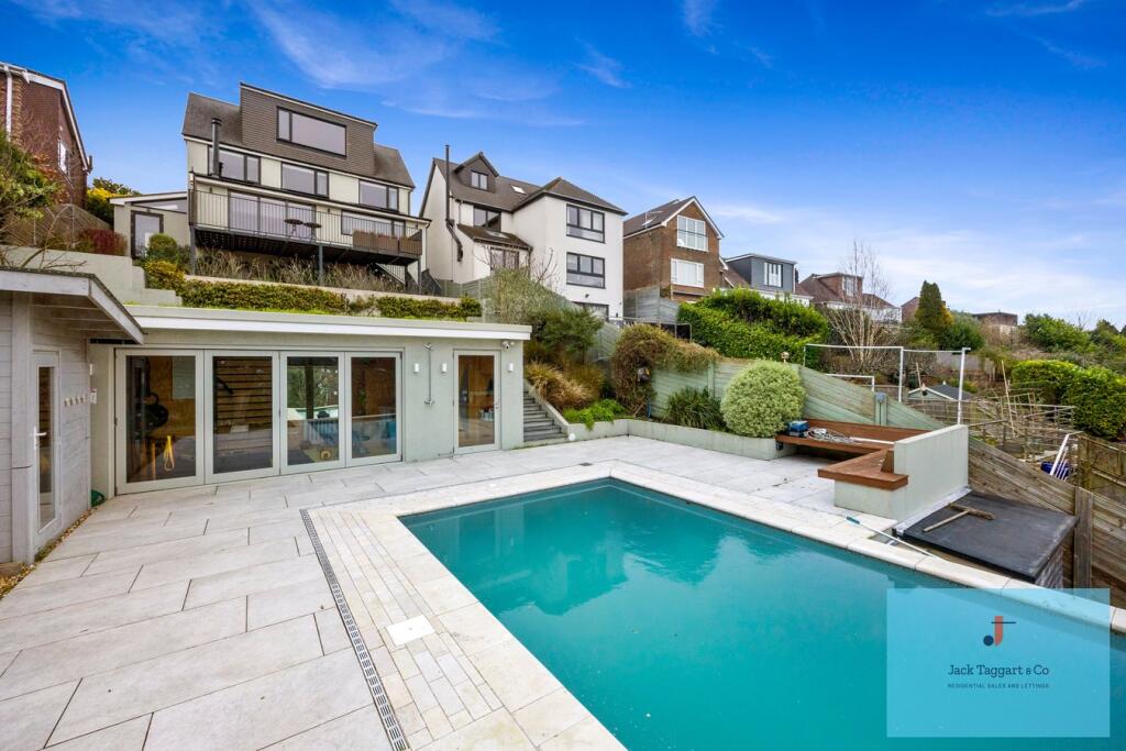 Additional image 28 of Redhill Drive, Brighton, BN1