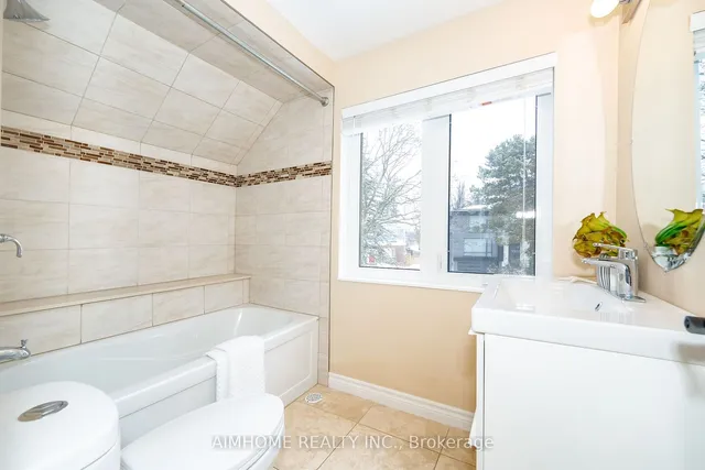 Additional image 25 of 39 Addison Cres