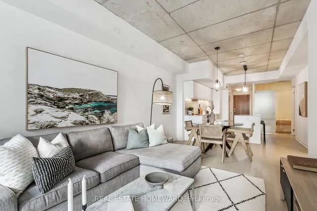 Additional image 3 of 665 Queen St Unit 211