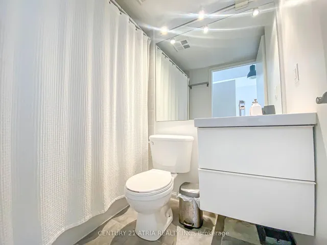 Additional image 16 of 1029 King St Unit 639