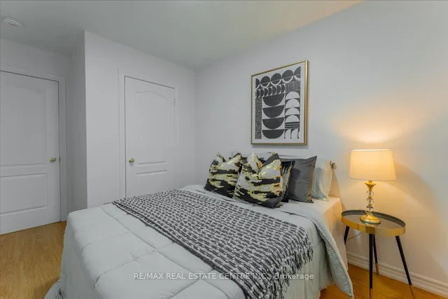 Additional image 36 of 7 Shiff Cres