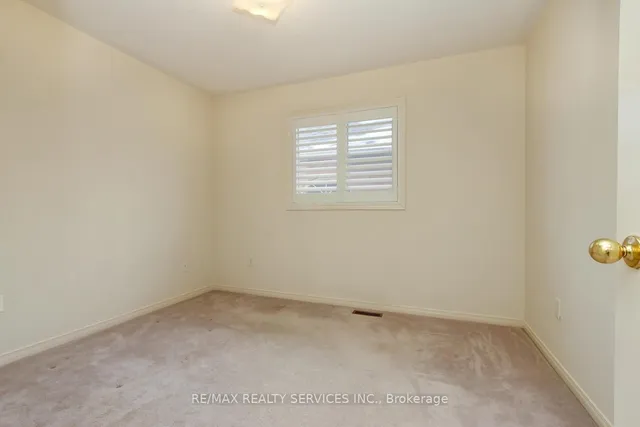 Additional image 28 of 83 Starhill Cres