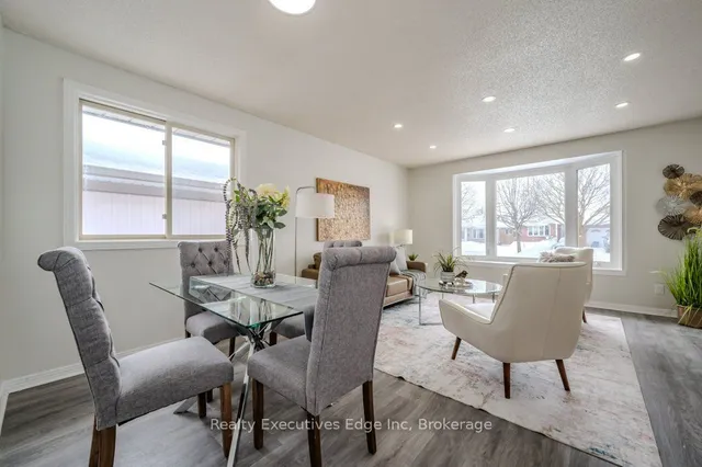 Additional image 11 of 28 Summerhill Cres