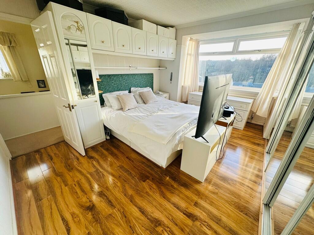 Additional image 13 of Woodvale Way, Bradford