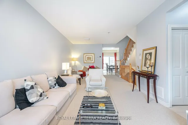 Additional image 12 of 2220 Queensway Dr Unit 2