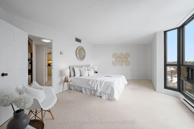 Additional image 13 of 2010 Islington Ave Unit 1006