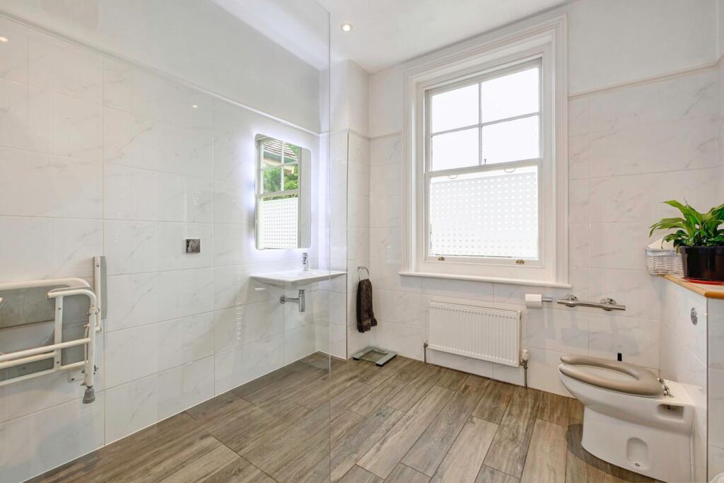 Additional image 19 of High Street, Hailsham, BN27