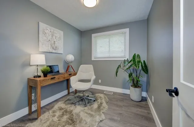 Additional image 20 of 51 Rossford Cres