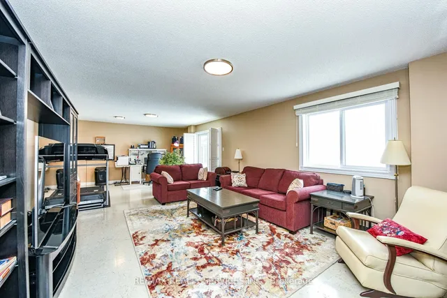 Additional image 27 of 118 Mikado Cres