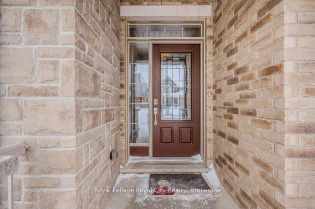 Additional image 2 of 213 Tremaine Cres