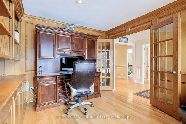 Additional image 3 of 2301 Homer Dr