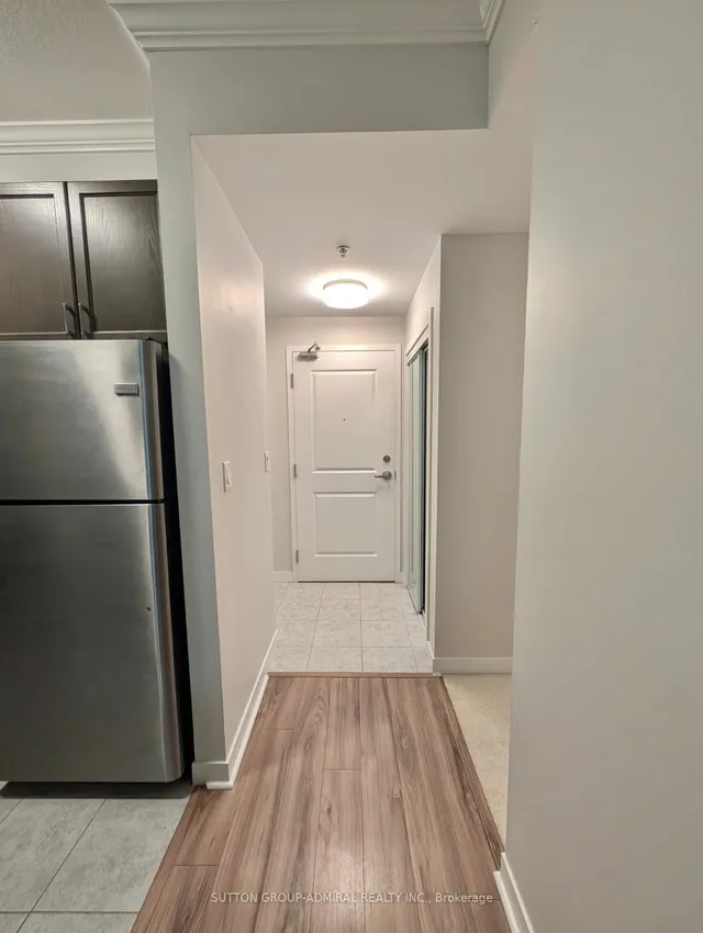 Additional image 6 of 5317 Upper Middle Rd Unit 104