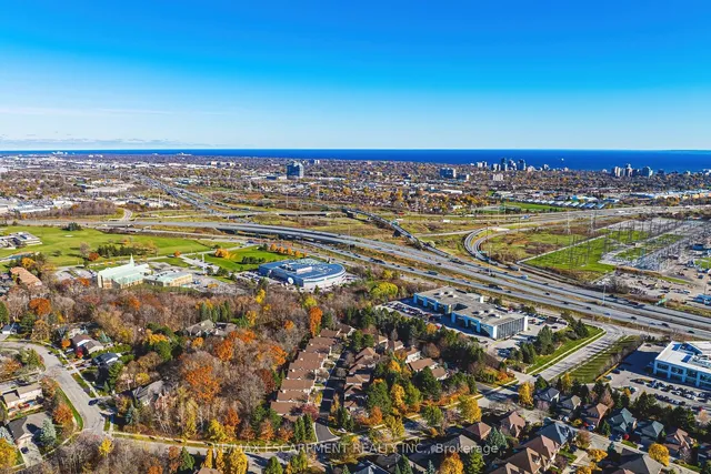 Additional image 40 of 1150 Skyview Dr Unit 52