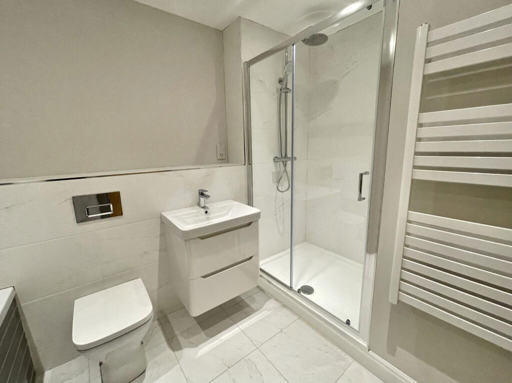 Additional image 8 of OAK TREE PLACE, Ground Floor Apartment, Shirley