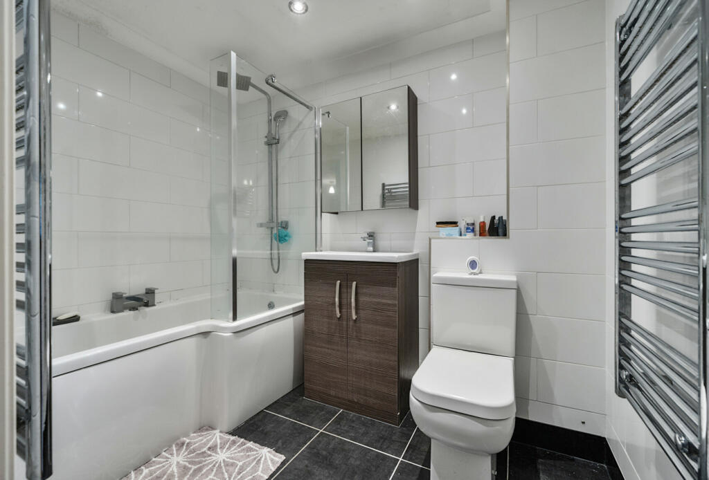 Additional image 8 of Victoria Bridge Road, Bath, Somerset, BA1