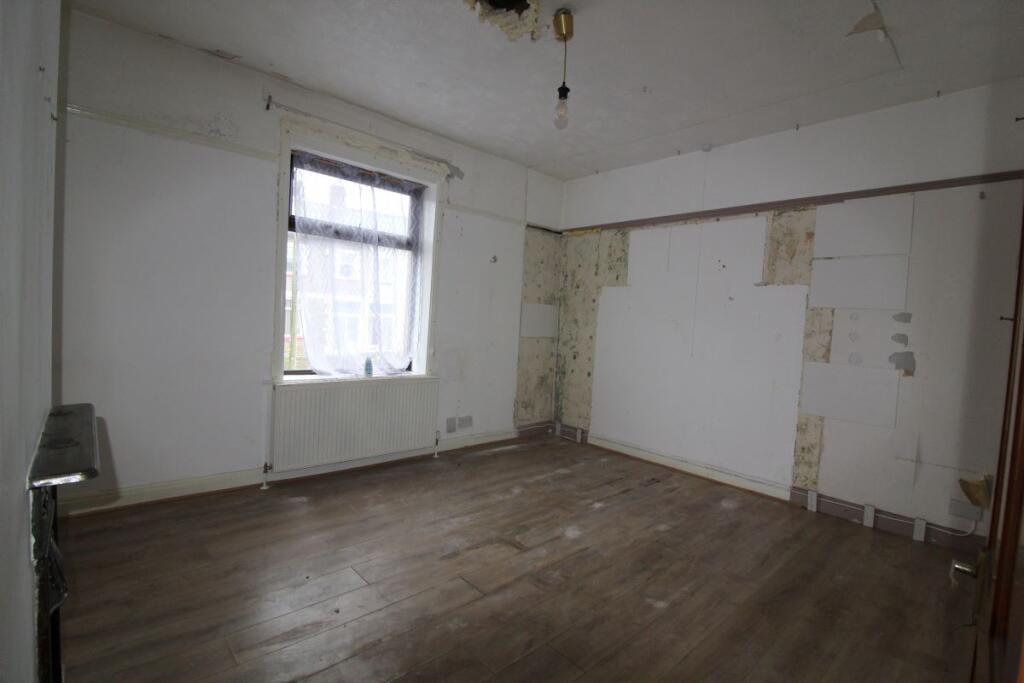 Additional image 7 of 283 Coal Clough Lane, Burnley, Lancashire, BB11 4DH