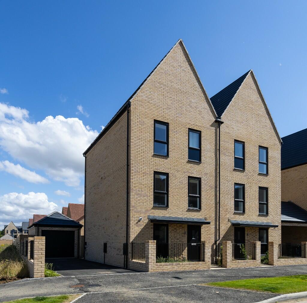 Additional image 2 of Fitzroy Close, Cambourne, Cambridgeshire, 
CB23 6NE