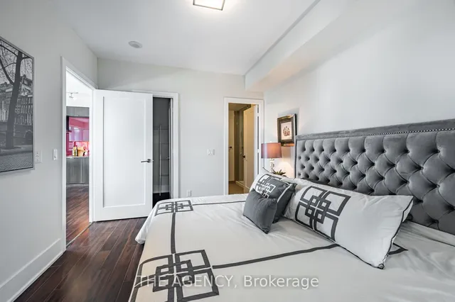 Additional image 11 of 300 Front St Unit 2511