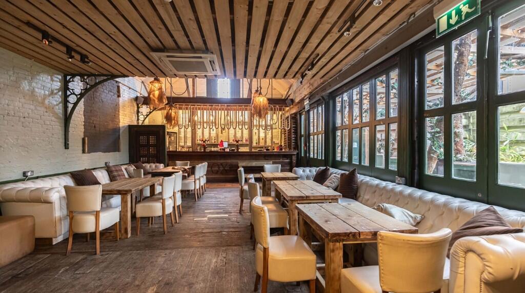 Additional image 9 of The Ox, Commercial Road, Poole, Dorset, BH14