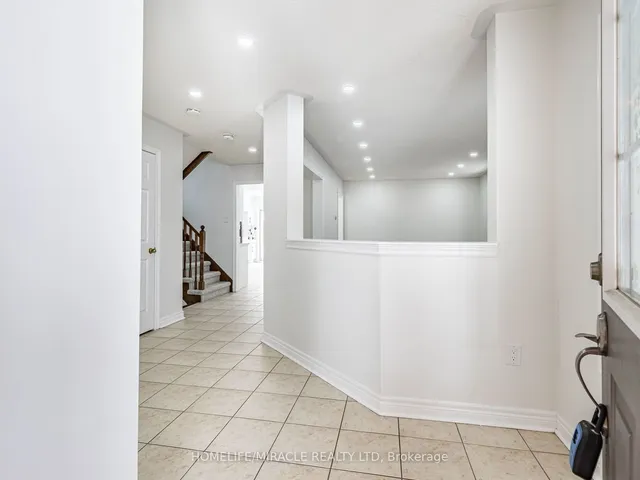 Additional image 5 of 76 Fallstar Cres