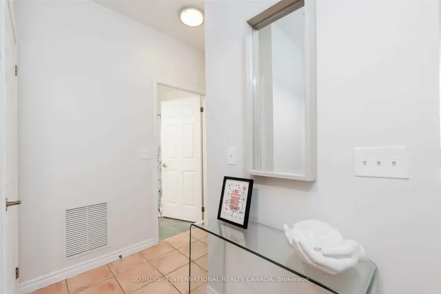 Additional image 20 of 980 Yonge St Unit 507