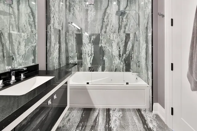 Additional image 28 of 3188 Lakeshore Rd