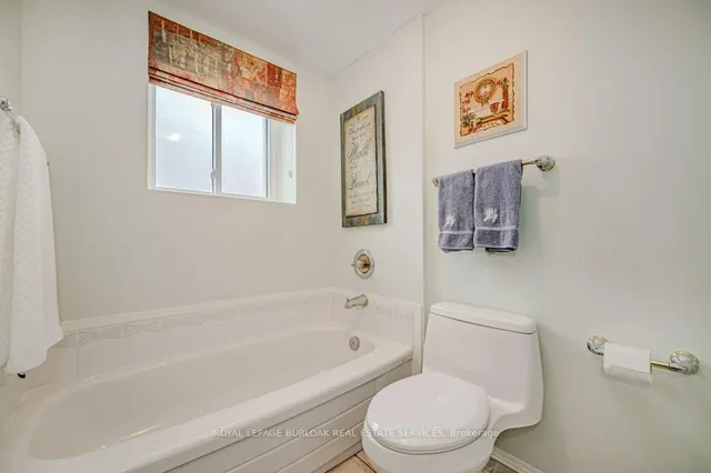 Additional image 34 of 1778 Old Waterdown Rd