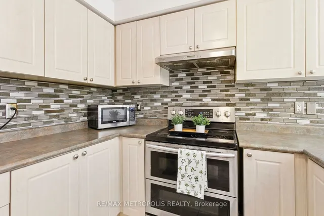 Additional image 15 of 29 Mistdale Cres