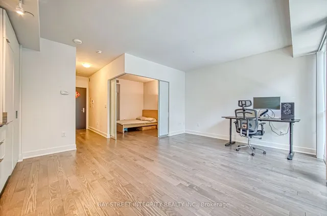 Additional image 8 of 955 Bay St Unit 604