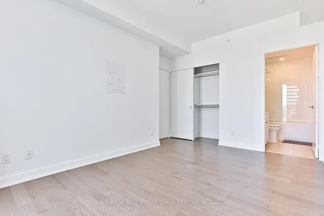 Additional image 17 of 20 Lombard St Unit 3902