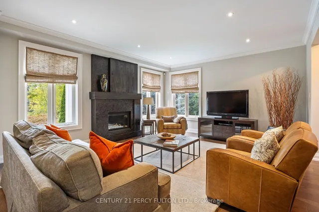 Additional image 14 of 990 John Watt Blvd