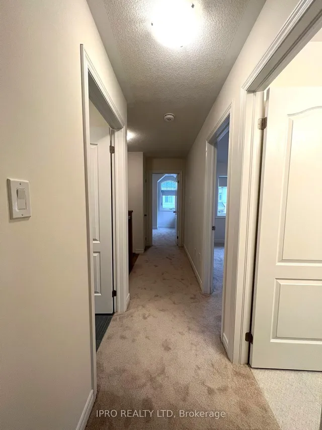 Additional image 13 of 3950 Koenig Rd