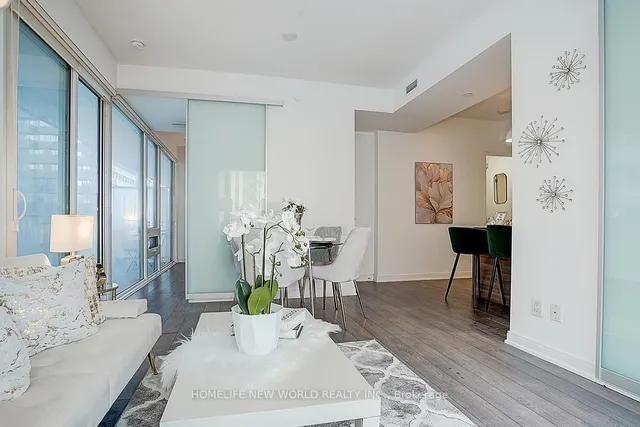 Additional image 31 of 42 Charles St Unit 809