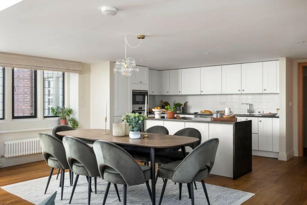 Additional image 3 of Redland Hill
Redland
Bristol 
BS6 6BJ