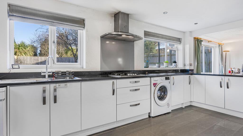 Additional image 12 of Jordan Close, Four Oaks, B75 6TU