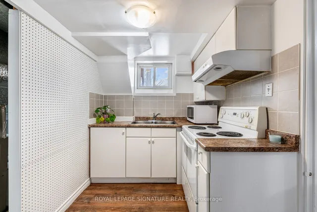 Additional image 32 of 83 Nipigon Ave