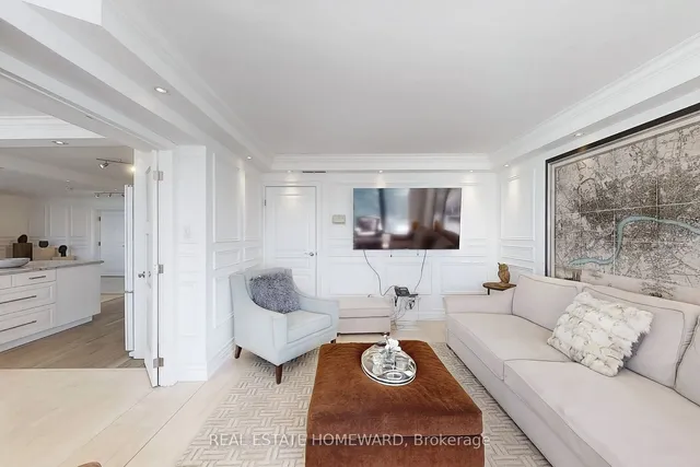 Additional image 20 of 65 Harbour Sq Unit 1404