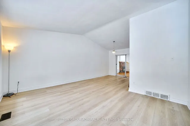 Additional image 7 of 9 Southwell Dr