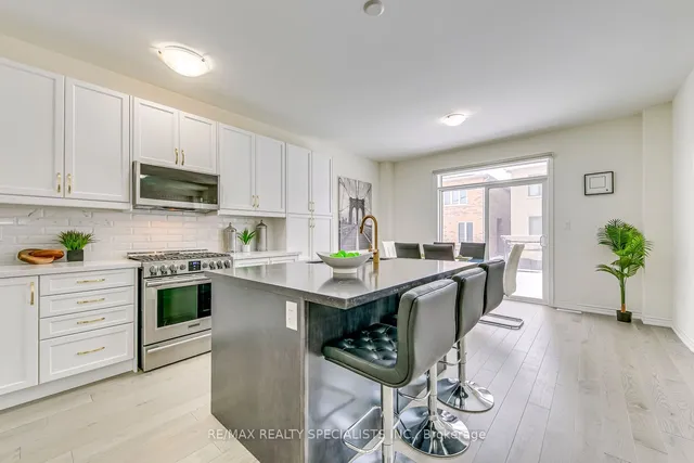 Additional image 7 of 328 Valleyway Dr