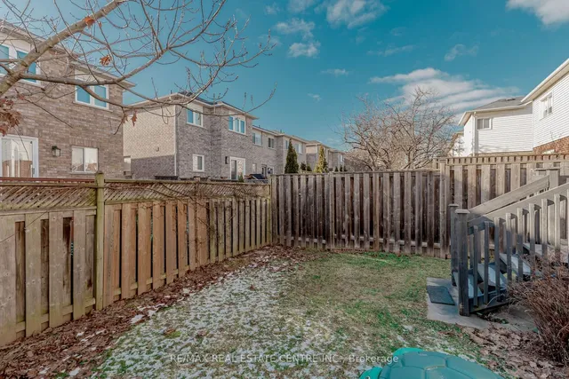 Additional image 37 of 1780 Lampman Ave