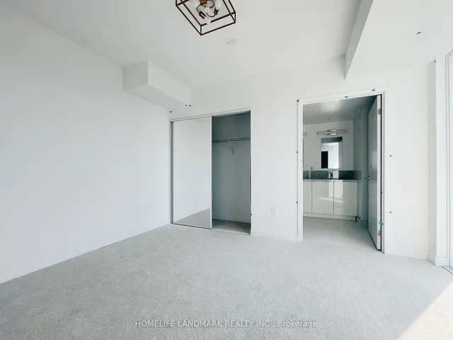 Additional image 4 of 238 Simcoe St Unit 2009