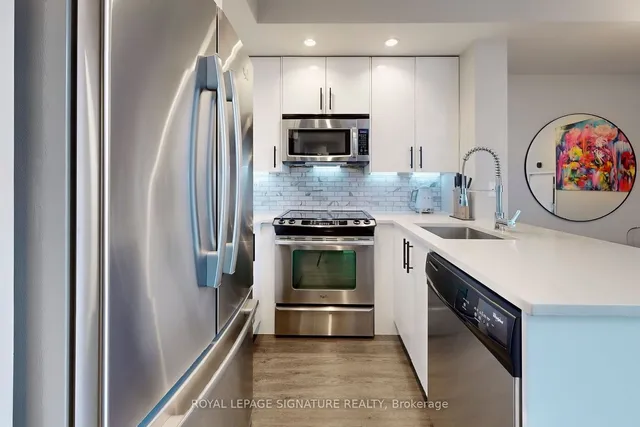 Additional image 8 of 6 Pirandello St Unit TH10