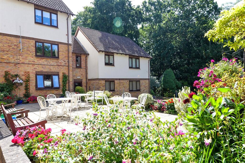 Additional image 12 of Lakeside Pines, Barrs Avenue, New Milton, Hampshire, BH25