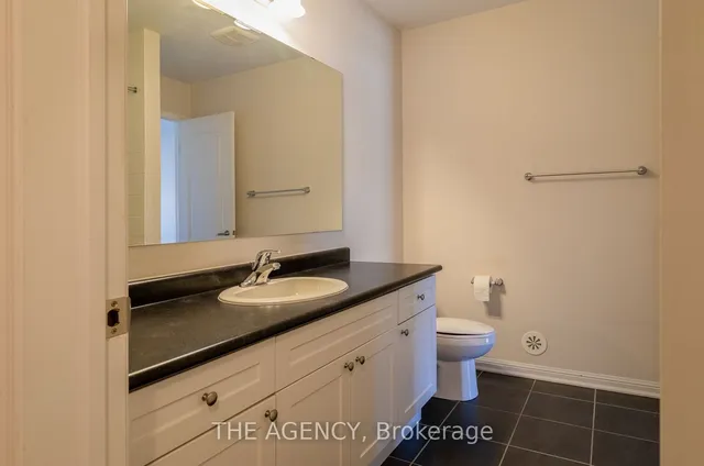 Additional image 12 of 924 Nadalin Hts