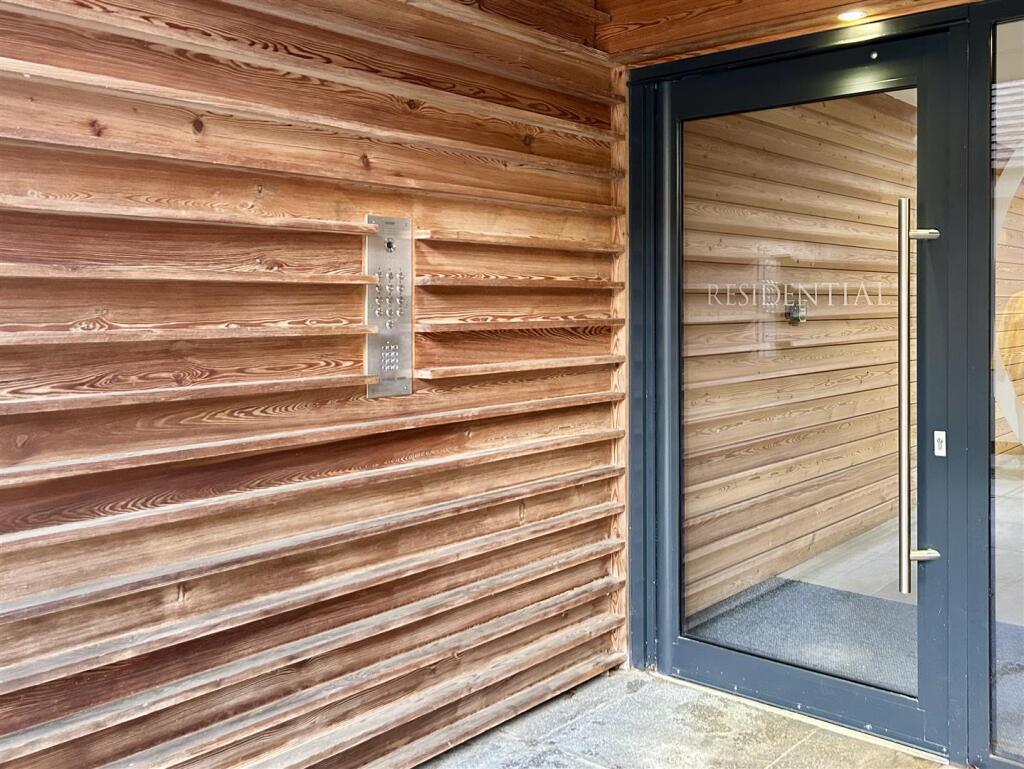 Additional image 2 of High Street, Harborne, Birmingham